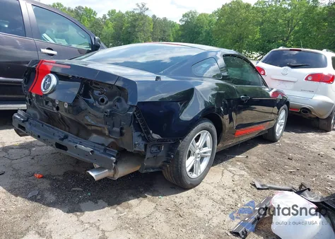 2011 Ford Mustang V6 z USA, uszkodzony, nr VIN 1ZVBP8AM5B5143338